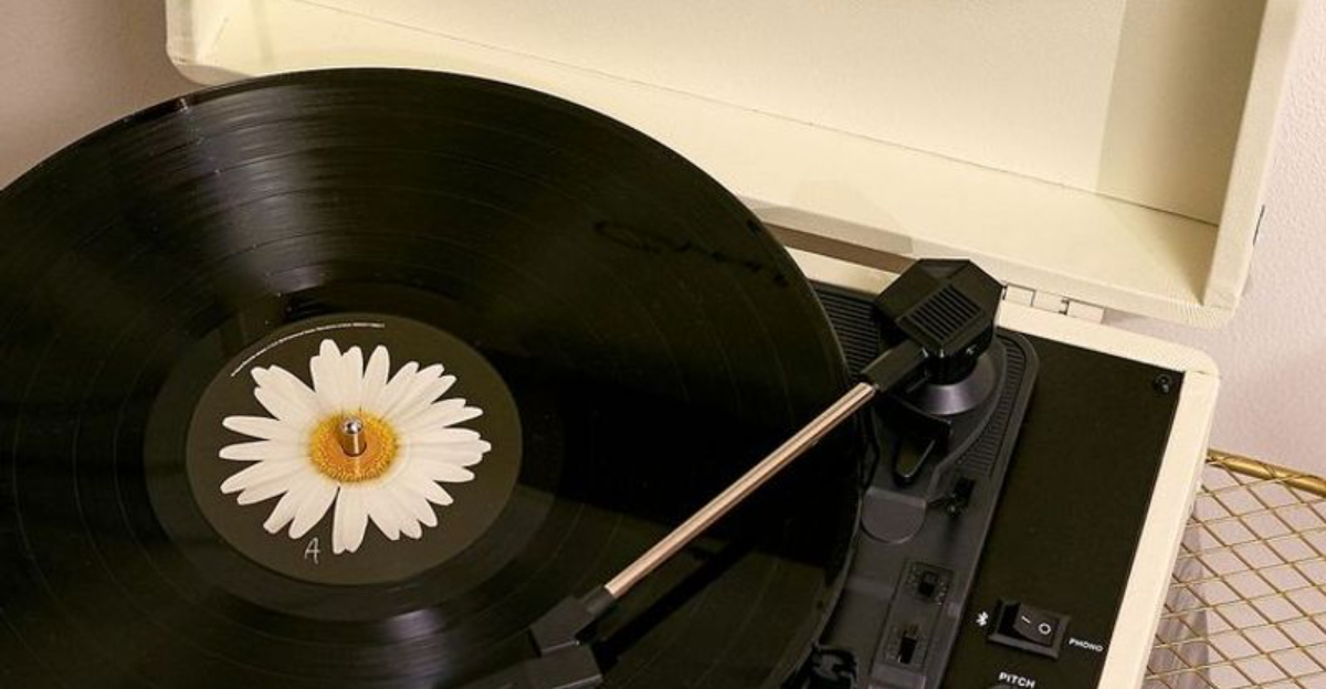 Iconic Vintage Audio Gadgets Every Music Lover Had to Have