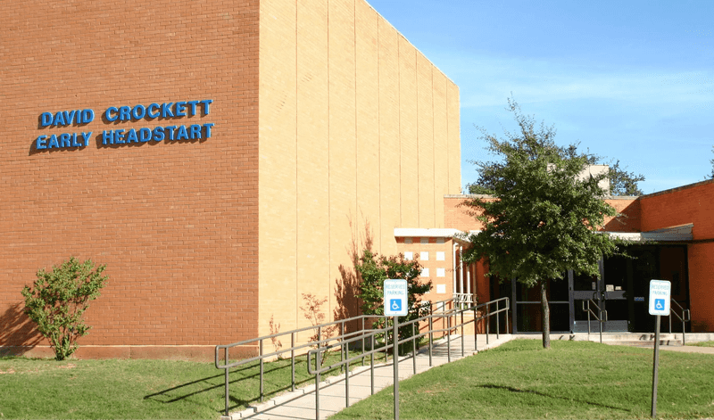 Crockett's Early Education