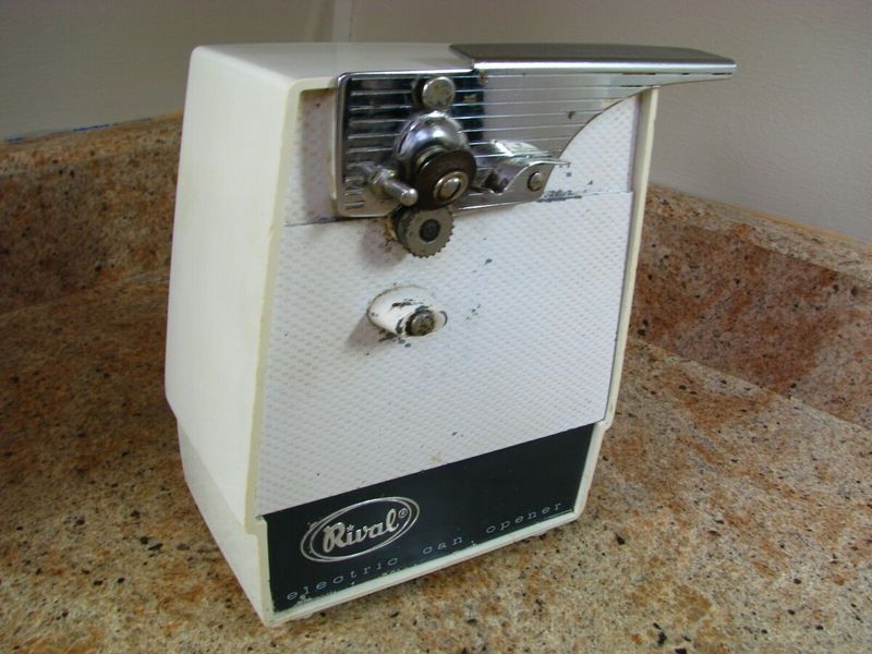 Electric Can Openers