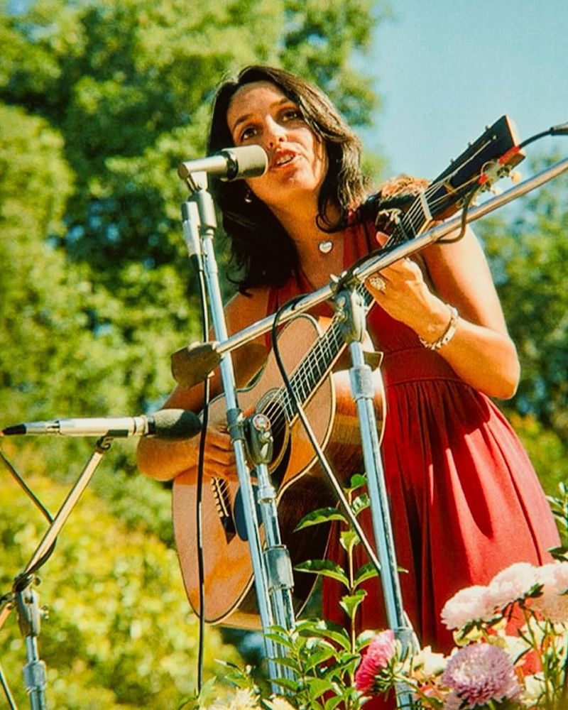 Joan Baez